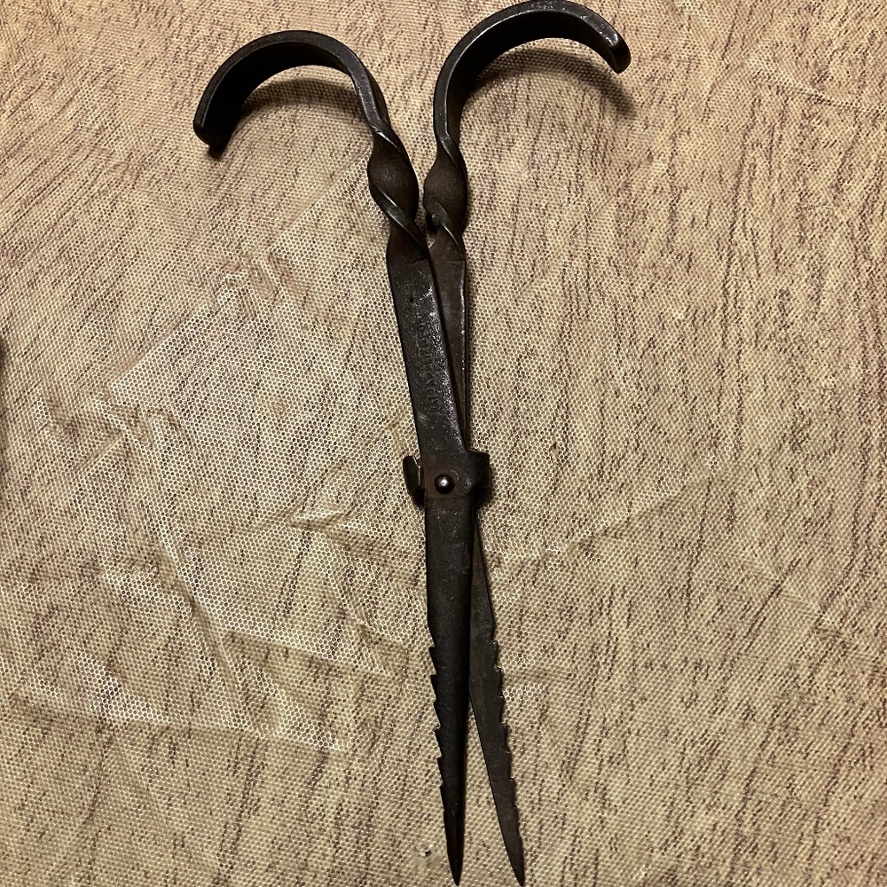 VINTAGE HAND TOOL, UNKNOWN
